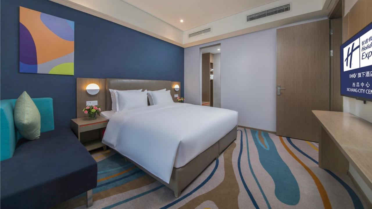 Holiday Inn Express - Xichang City Center By Ihg Exteriör bild