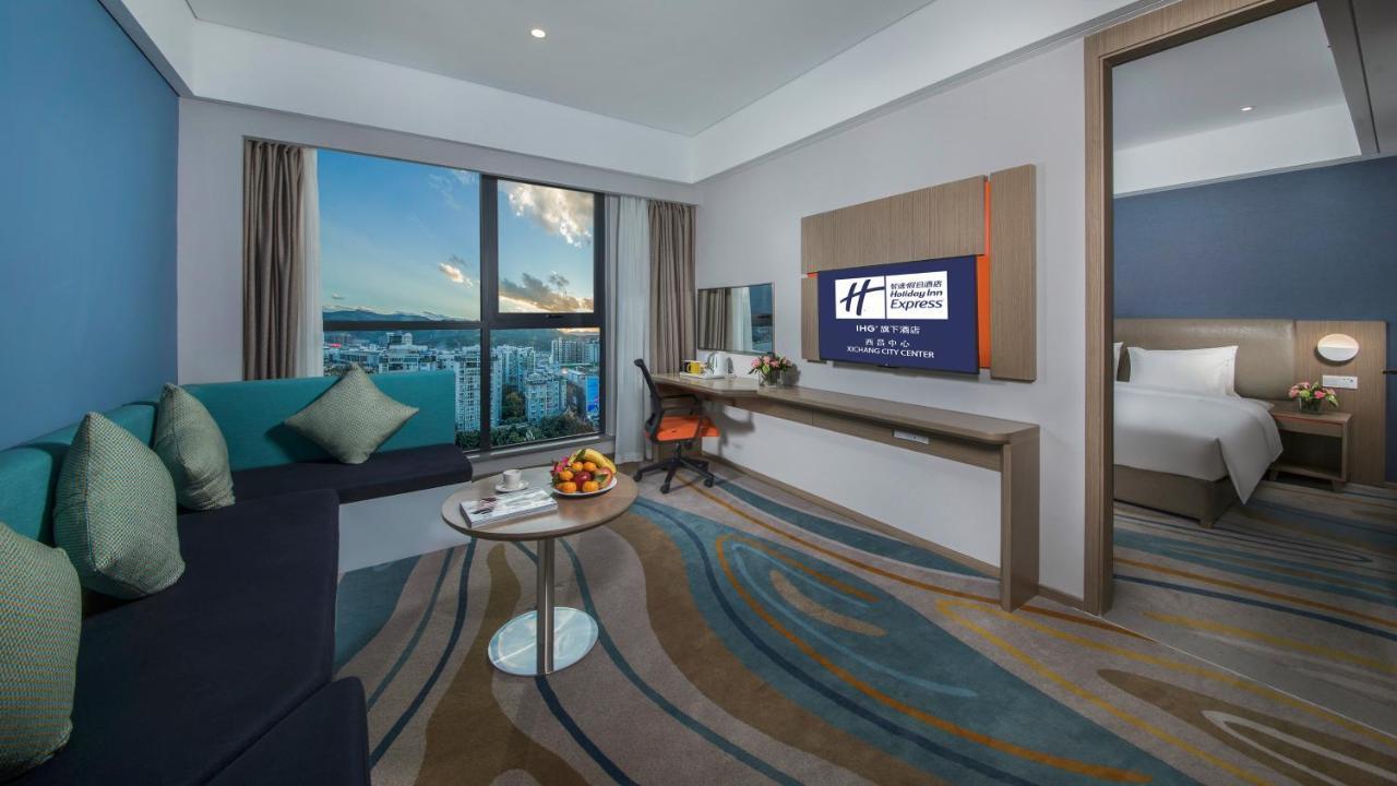 Holiday Inn Express - Xichang City Center By Ihg Exteriör bild