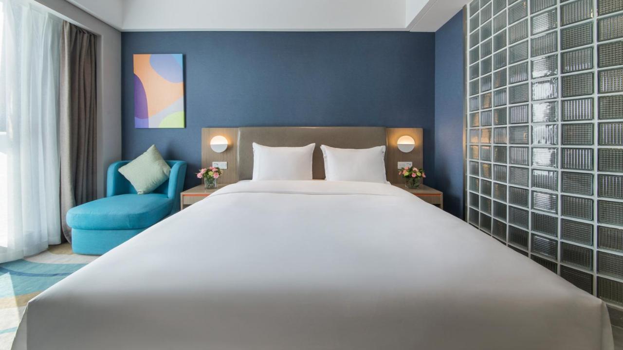 Holiday Inn Express - Xichang City Center By Ihg Rum bild