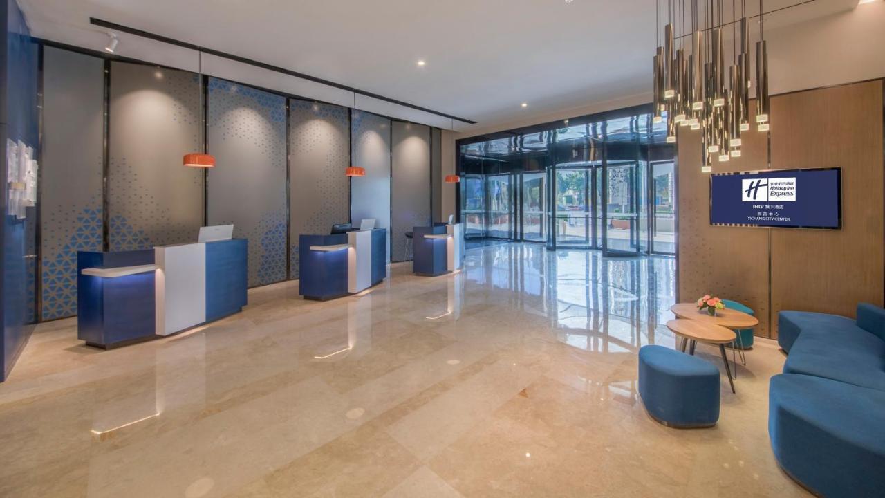 Holiday Inn Express - Xichang City Center By Ihg Exteriör bild