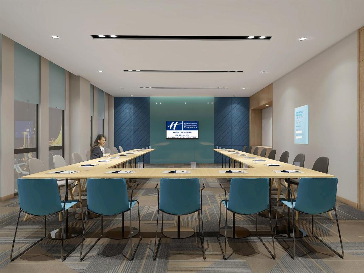 Holiday Inn Express - Xichang City Center By Ihg Exteriör bild