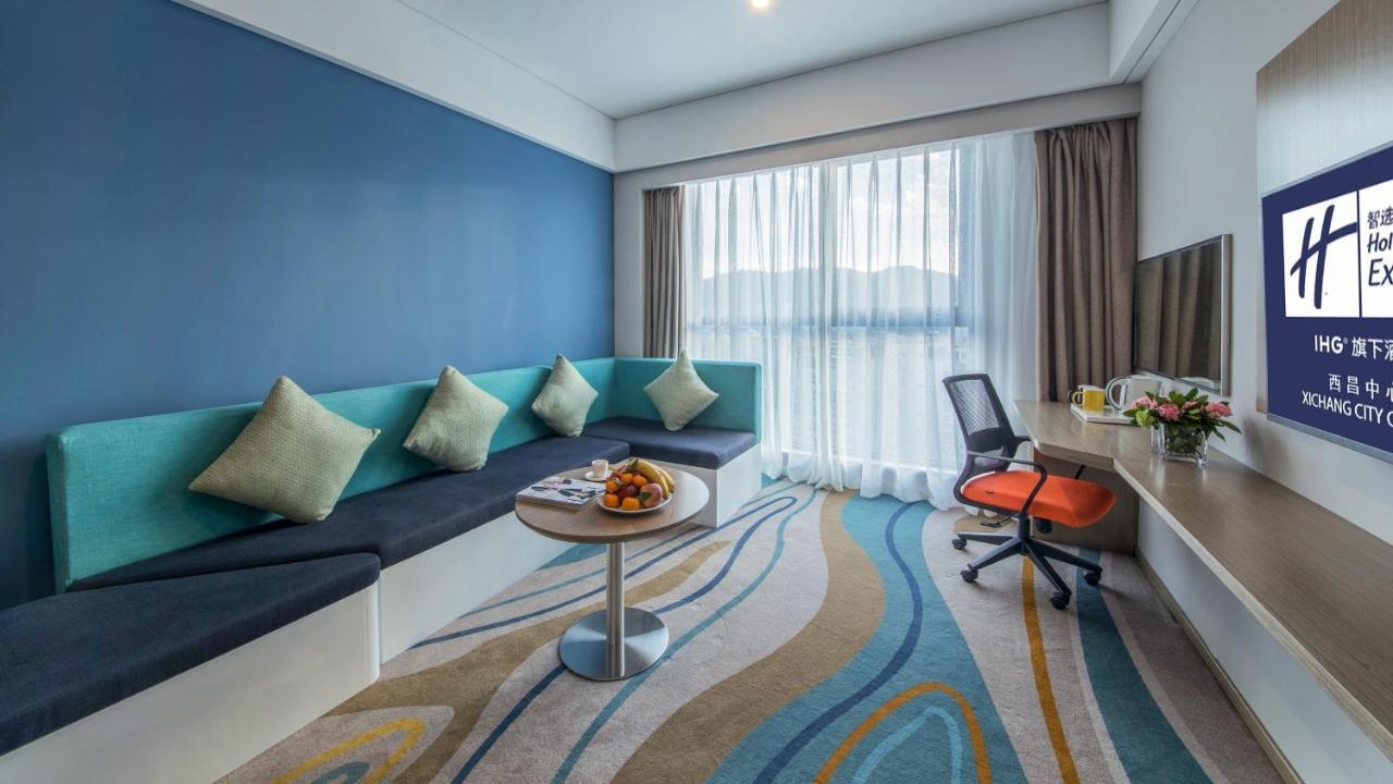 Holiday Inn Express - Xichang City Center By Ihg Exteriör bild